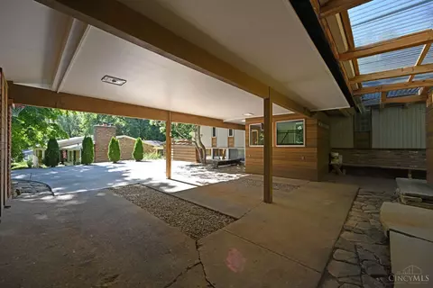 6088 Stirrup, Cincinnati, OH 45244 photo 6