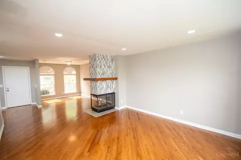 5580 Windridge, Columbia Twp, OH 45243 photo 8