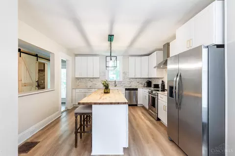 234 Helen St, Cincinnati, OH 45219 photo 6