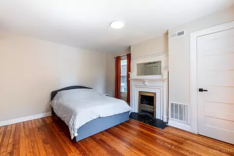 234 Helen St, Cincinnati, OH 45219 photo 23