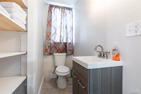 234 Helen St, Cincinnati, OH 45219 photo 13