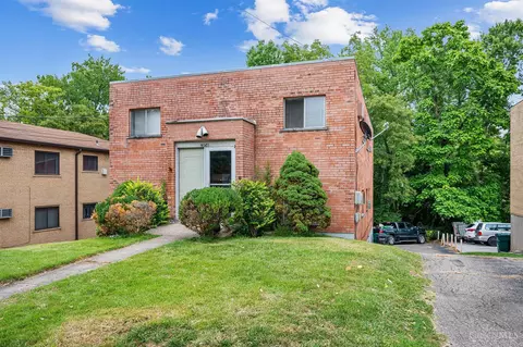 2958 Ferguson, Cincinnati, OH 45238