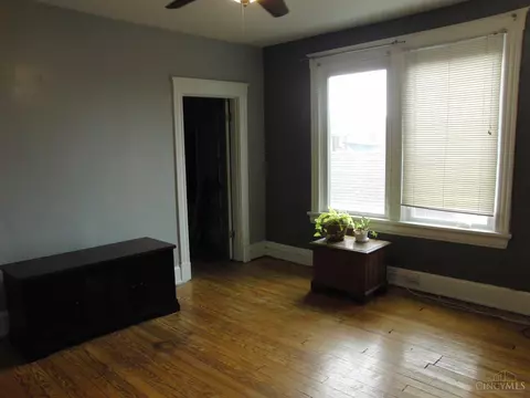 2355 Flora St, Cincinnati, OH 45219 photo 5
