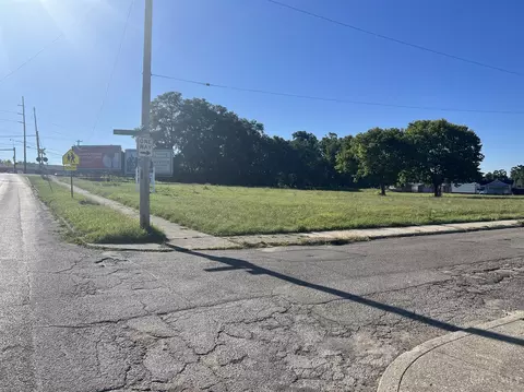 220 Thirteenth St, Hamilton, OH 45011