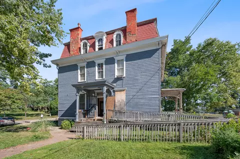 1022 Yale, Cincinnati, OH 45206