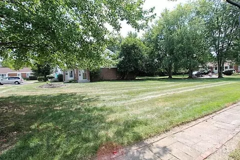 4104 Independence Dr, Cincinnati, OH 45255 photo 21