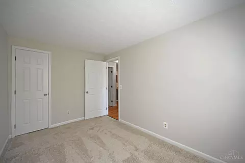 189 Circle, Harrison, OH 45030 photo 17