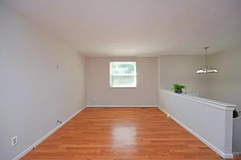 189 Circle, Harrison, OH 45030 photo 4