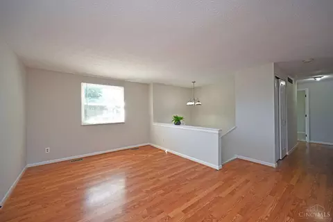 189 Circle, Harrison, OH 45030 photo 5