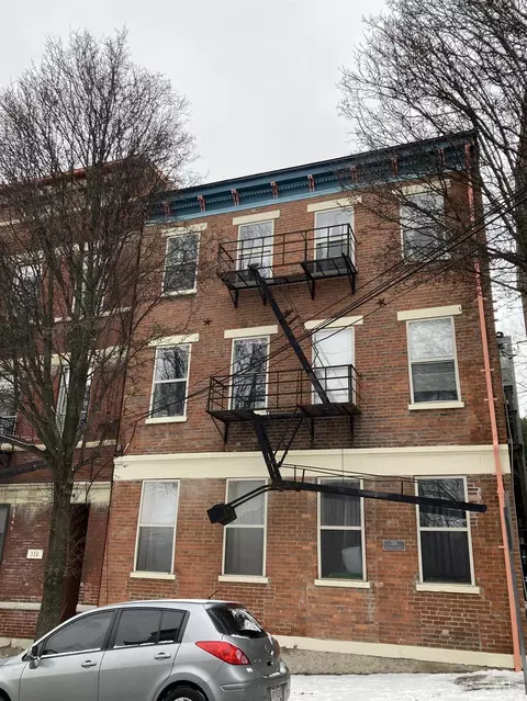 318 Mulberry St, Cincinnati, OH 45202