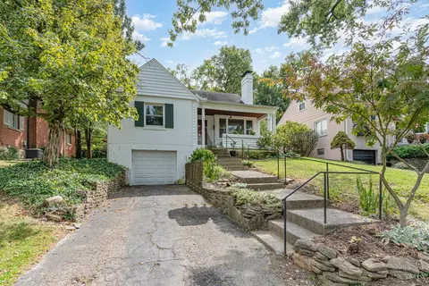6259 Crestview Pl, Cincinnati, OH 45230