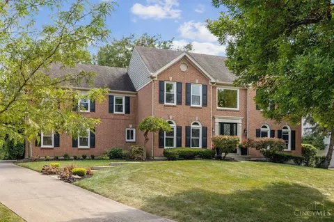 7642 Legendary, West Chester, OH 45069
