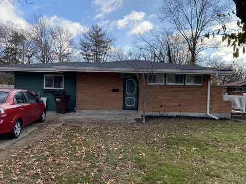 10958 Carnegie Dr, Forest Park, OH 45240
