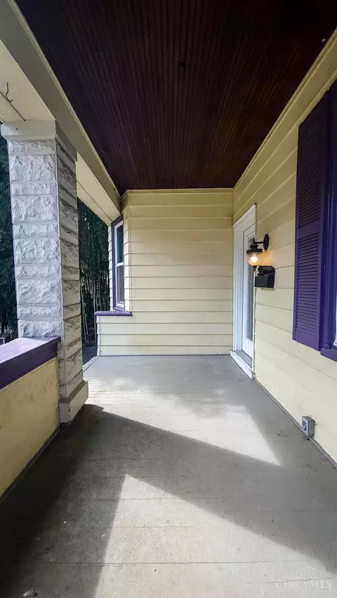 232 Helen St, Cincinnati, OH 45219 photo 4