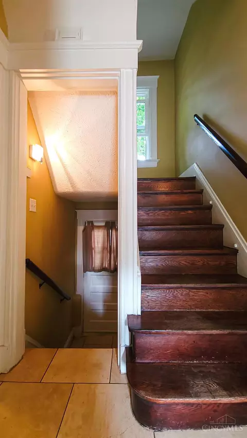 232 Helen St, Cincinnati, OH 45219 photo 16