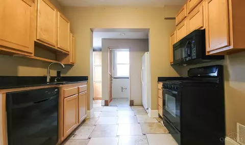 232 Helen St, Cincinnati, OH 45219 photo 13