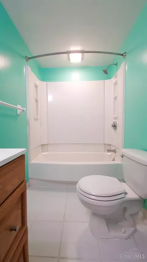232 Helen St, Cincinnati, OH 45219 photo 21