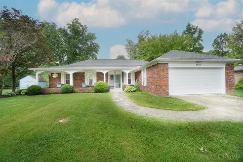 8510 Bluebird Dr, West Chester, OH 45069
