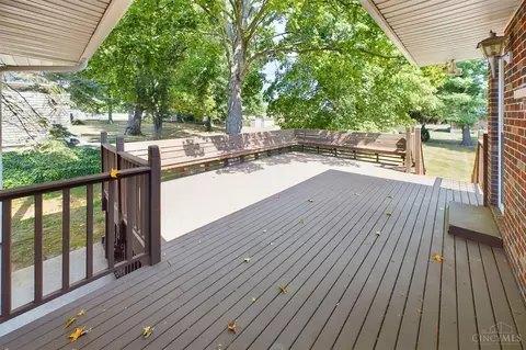 10394 Maria Ave, Cincinnati, OH 45231 photo 37