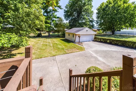 10394 Maria Ave, Cincinnati, OH 45231 photo 38