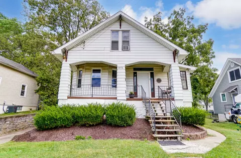3976 Washington, Cheviot, OH 45211