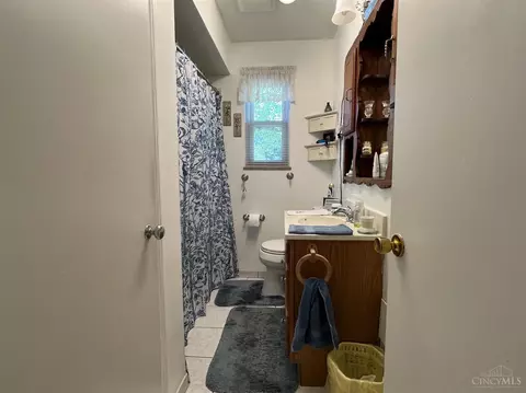 3854 Bennett Rd, Cincinnati, OH 45245 photo 11