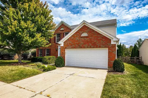 5766 Stone Trace Dr, Mason, OH 45040