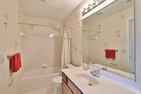 6410 Silverfox Dr, Cincinnati, OH 45230 photo 28