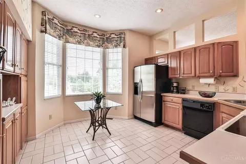 6410 Silverfox Dr, Cincinnati, OH 45230 photo 15