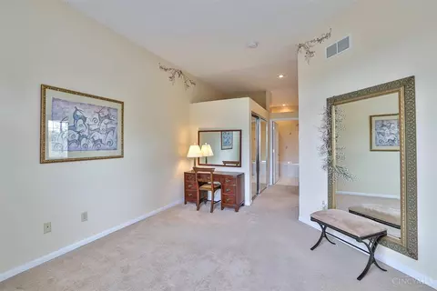 6410 Silverfox Dr, Cincinnati, OH 45230 photo 18