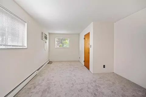 2956 Ferguson, Cincinnati, OH 45238 photo 14