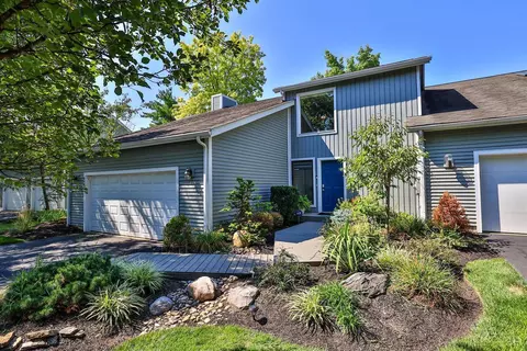 8467 Sunfish Ln, Maineville, OH 45039
