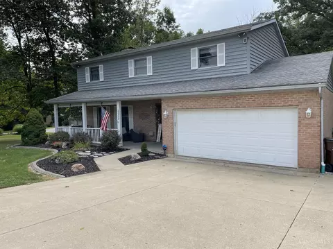 2002 Rebecca, Hamilton, OH 45013