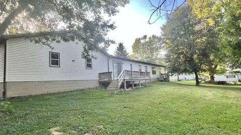 6636 Robin Hood, Hillsboro, OH 45133