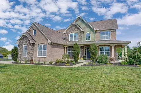 8361 Sandhill Dr, Loveland, OH 45140