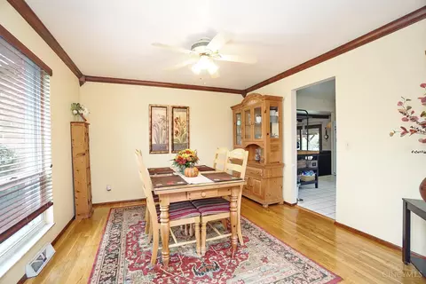 7364 Pickway, Cincinnati, OH 45233 photo 8