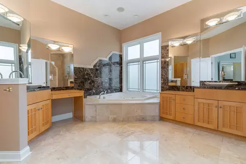 4898 Stone Lk, Hamilton Township, OH 45039 photo 12