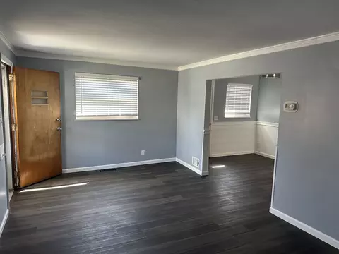 5301 Hunter, Cincinnati, OH 45212 photo 9