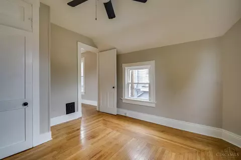 150 Mitchell, Saint Bernard, OH 45217 photo 20