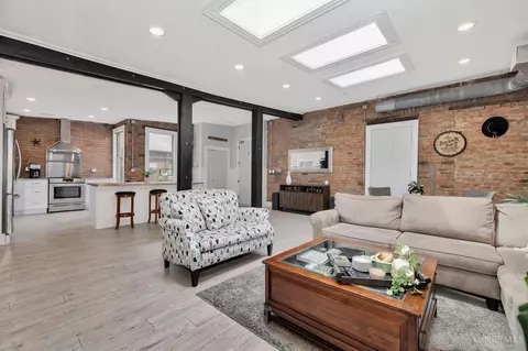 1343 Main #9, Cincinnati, OH 45202 photo 6