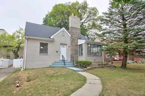 1702 Stonybrook, Cincinnati, OH 45237
