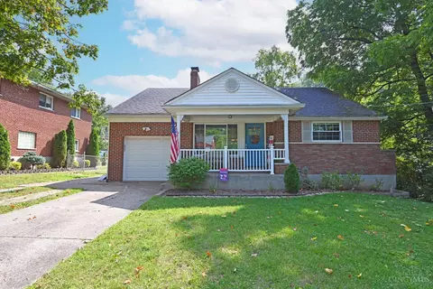 1586 Robinway Dr, Anderson Twp, OH 45230