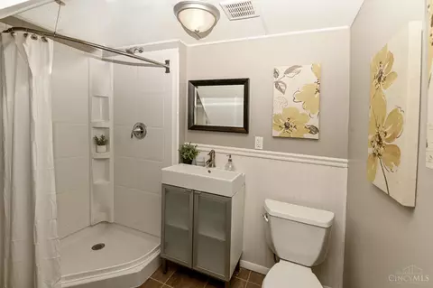 314 Meadowcrest, Cincinnati, OH 45231 photo 24