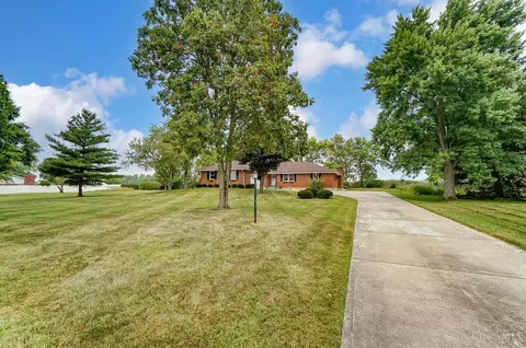 11303 Hemple, Farmersville, OH 45325
