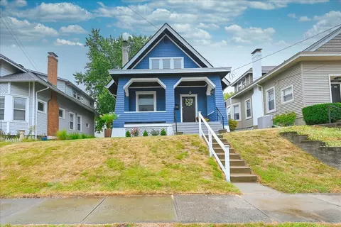 2506 Shanmoor, Cincinnati, OH 45212