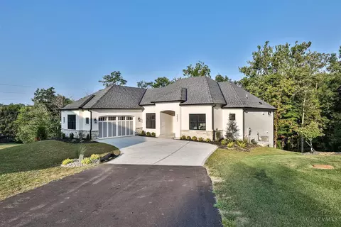 3351 Mohler Woods, Evendale, OH 45241
