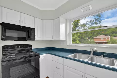 1719 Robinway, Cincinnati, OH 45230 photo 11