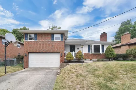 1719 Robinway Dr, Anderson Twp, OH 45230