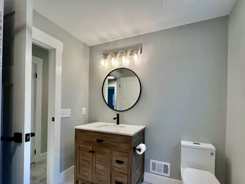 7950 Seward, Cincinnati, OH 45231 photo 22
