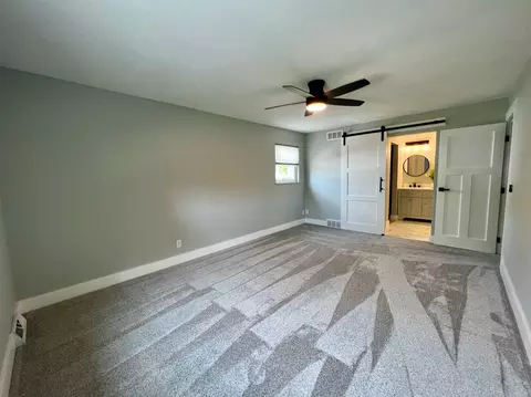 7950 Seward, Cincinnati, OH 45231 photo 19